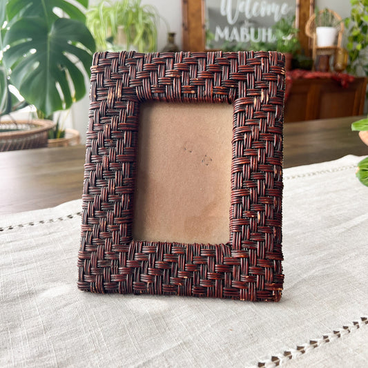 Wicker Inspired Picture Frame