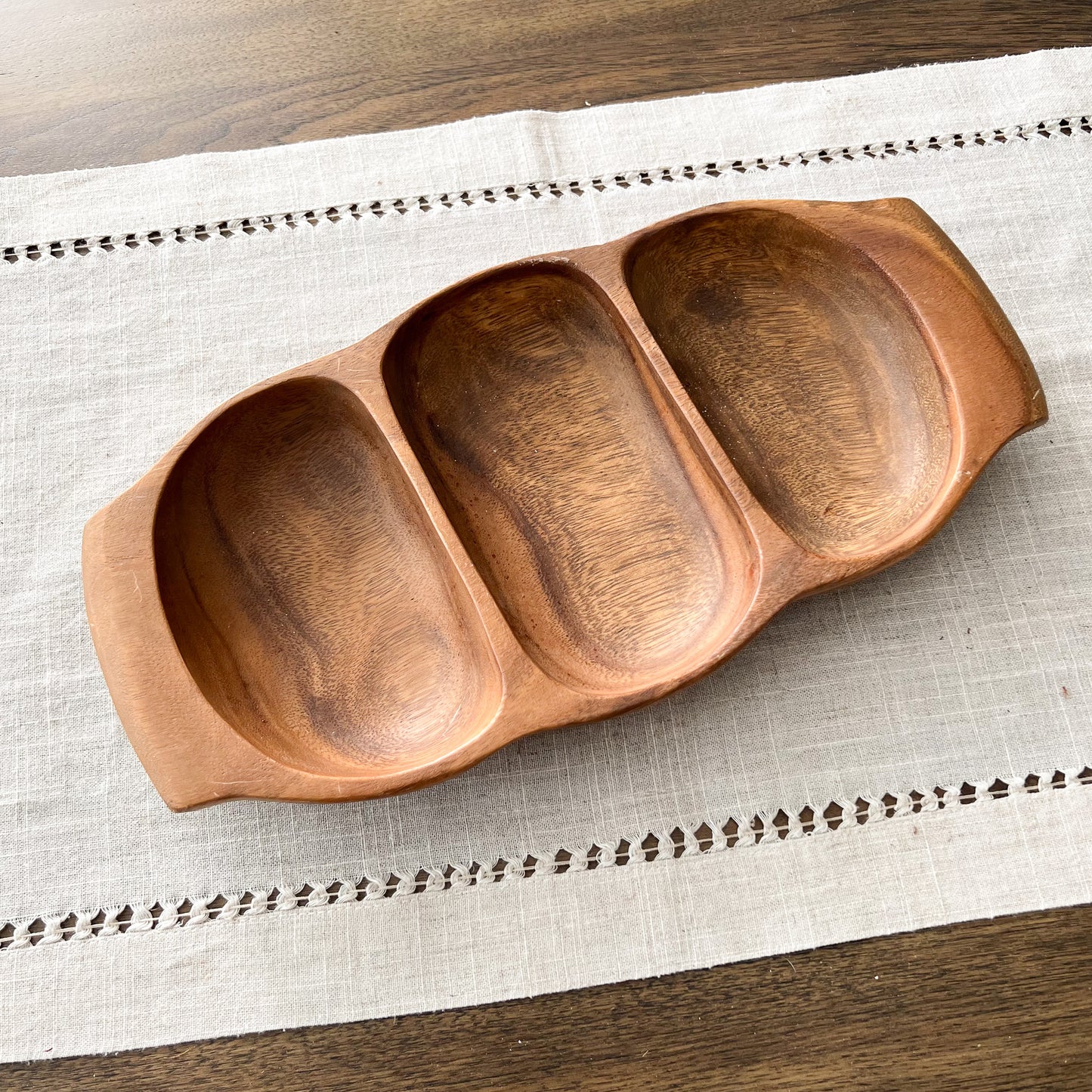 Leilani Monkeypod 3-Sectioned Oval Tray